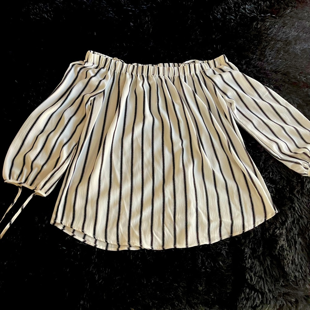 Off the Shoulder Women’s Blouse